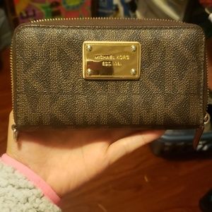 Michael Kors wallet